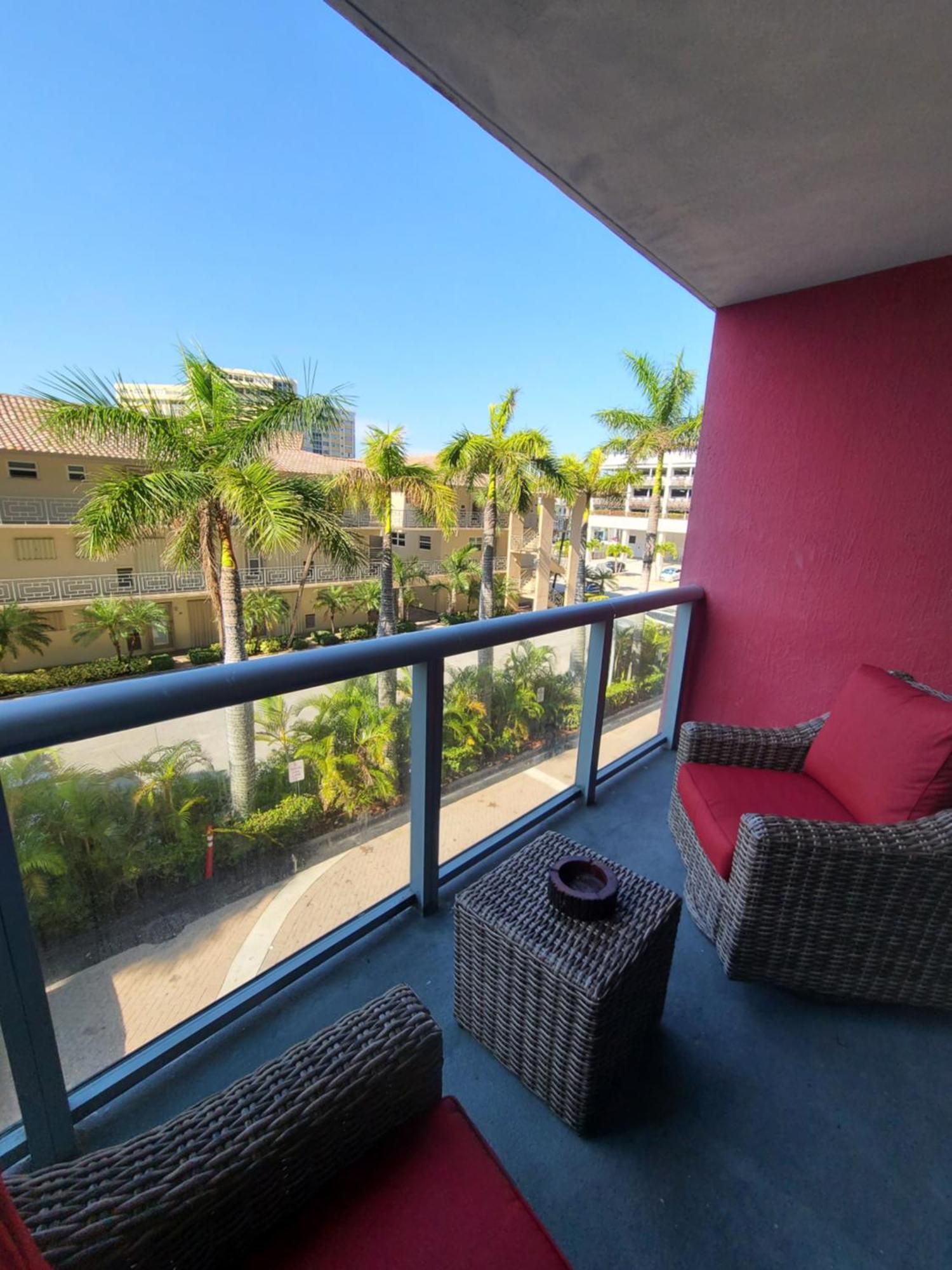 הלנדל ביץ' Beachwalk Resort & Condos מראה חיצוני תמונה