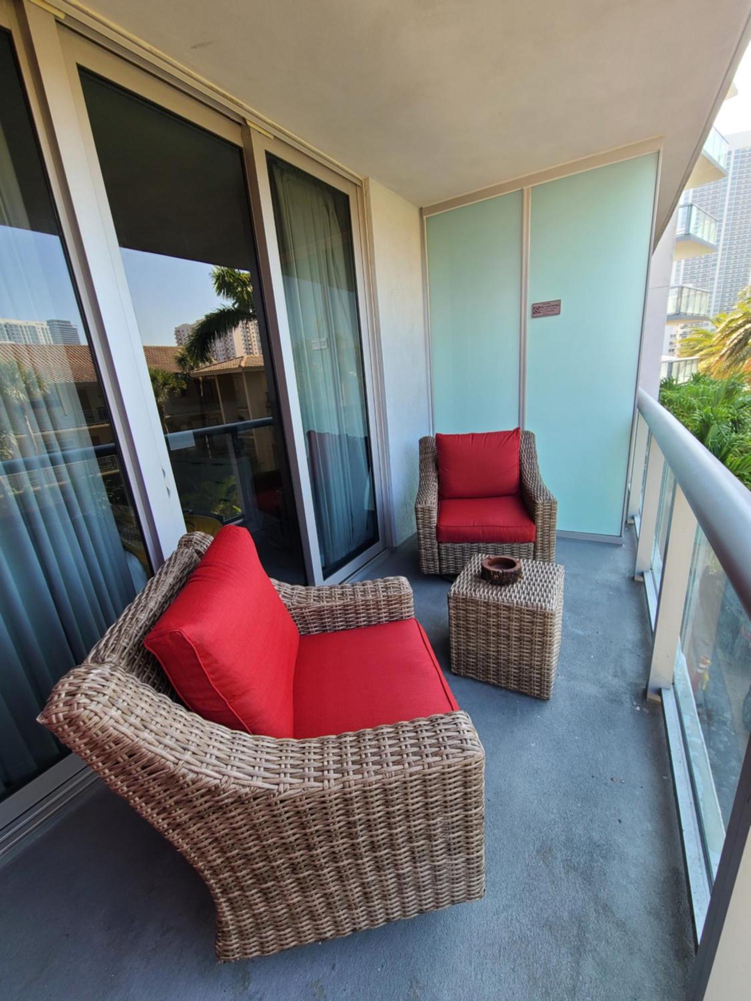 הלנדל ביץ' Beachwalk Resort & Condos מראה חיצוני תמונה